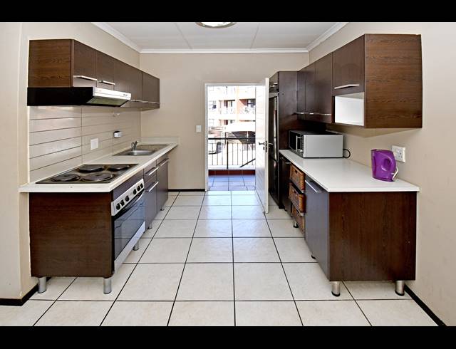 2 BEDROOM APARTMENT FOR SALE IN NOORDHANG